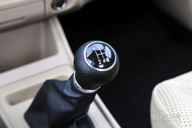 2011款 三廂 1.5L 手動舒適型