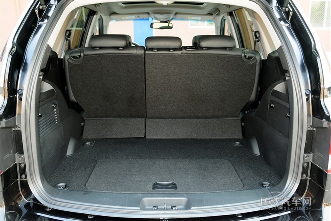 2011款 2.0T 四驅豪華導航版