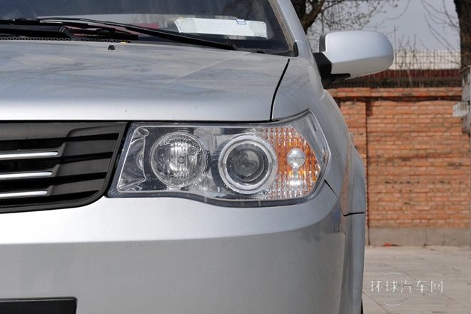 2011款 三廂 1.5L 手動舒適型