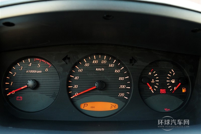 2011款 2.0T 四驅豪華導航版