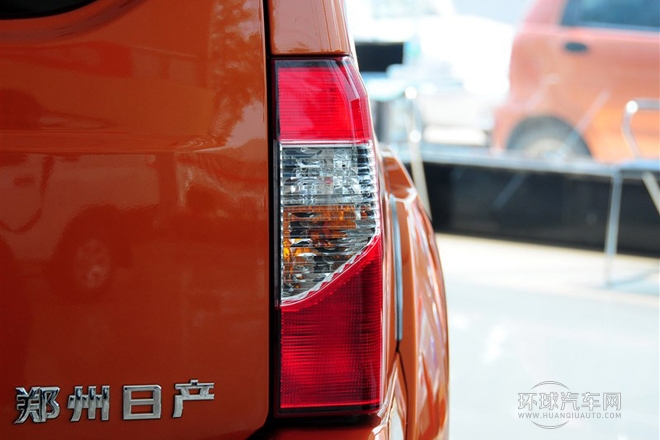 2013款 2.4L 兩驅標準型 國V