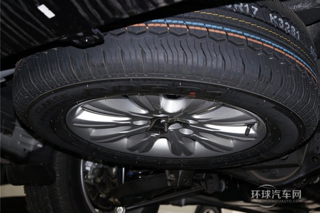 2014款 2.0T 柴油兩驅(qū)豪華導(dǎo)航版