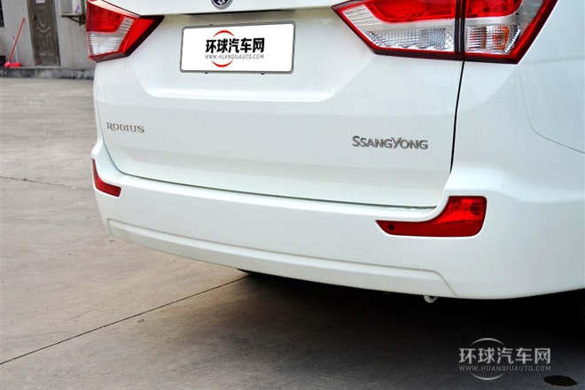 2014款 2.0T 柴油兩驅豪華導航版