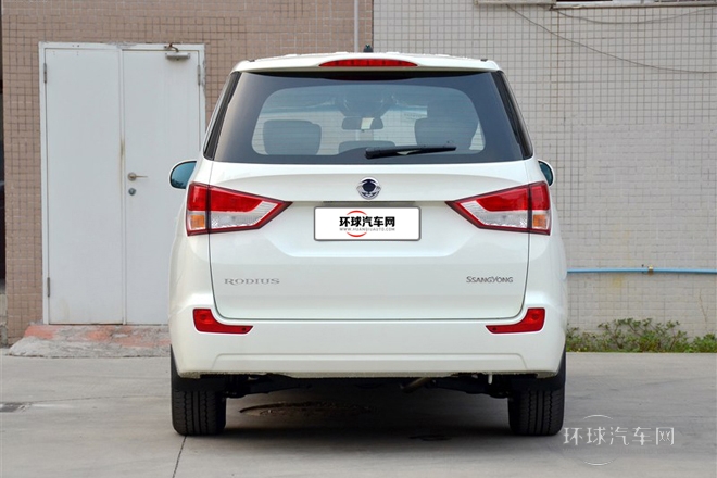 2014款 2.0T 柴油兩驅豪華導航版