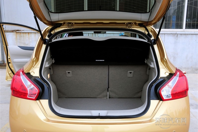 2011款 1.6L CVT豪華型