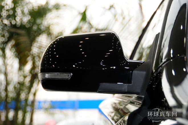 2013款 2.0L 自動舒適型