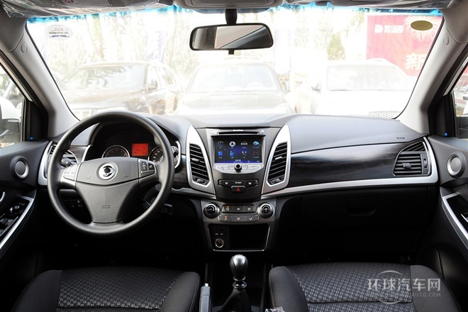 2014款 2.0L 汽油兩驅(qū)手動(dòng)舒適導(dǎo)航版