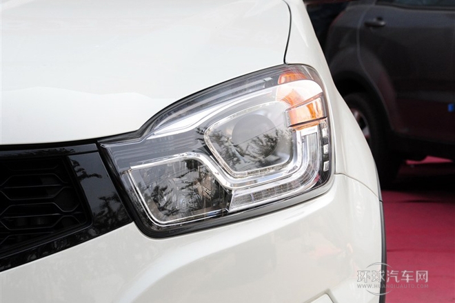 2014款 2.0L 汽油兩驅手動舒適導航版