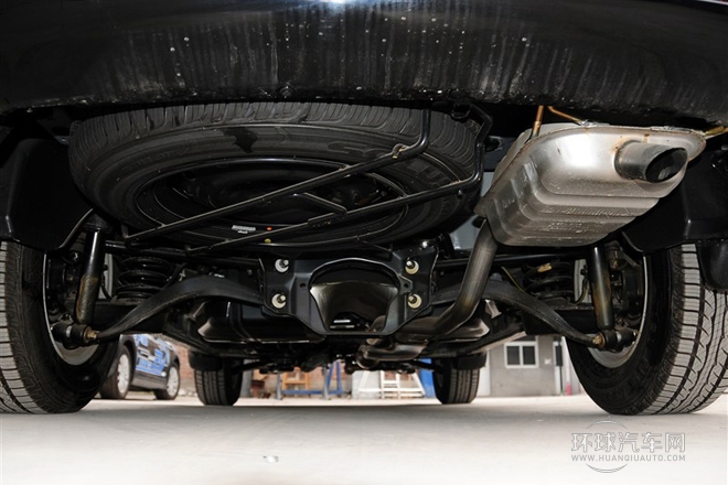 2012款 2.0L 手動兩驅天窗版