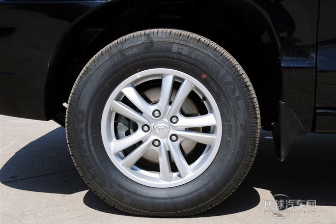 2013款 1.8T 手動兩驅導航版