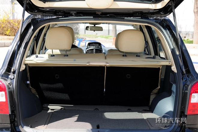 2013款 1.8T 手動兩驅導航版