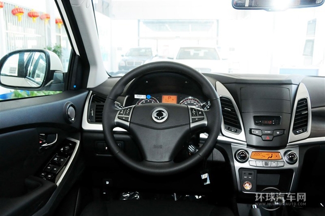 2014款 2.0L 汽油兩驅(qū)自動豪華導航版