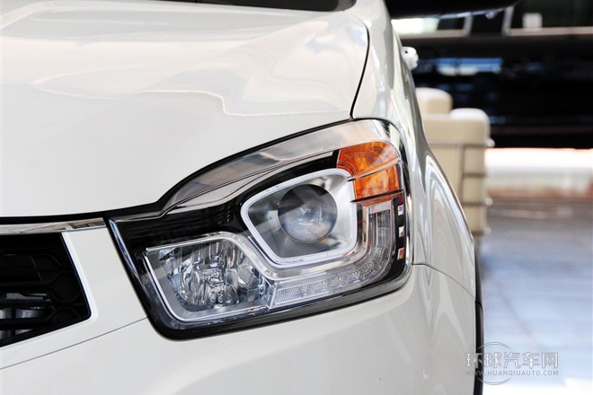 2014款 2.0L 汽油兩驅自動豪華導航版