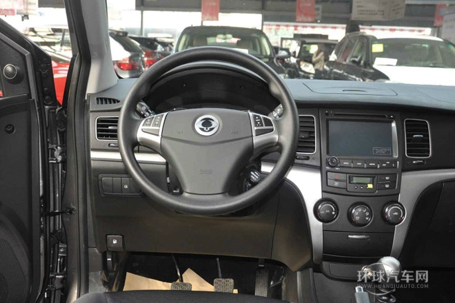 2011款 2.0T 柴油兩驅手動舒適導航版