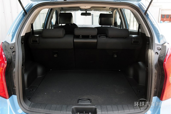 2011款 2.0T 柴油兩驅自動精英導航版