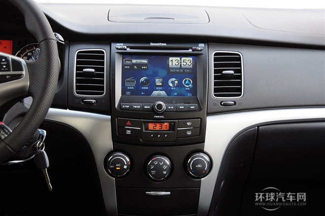 2011款 2.0T 柴油兩驅自動精英導航版