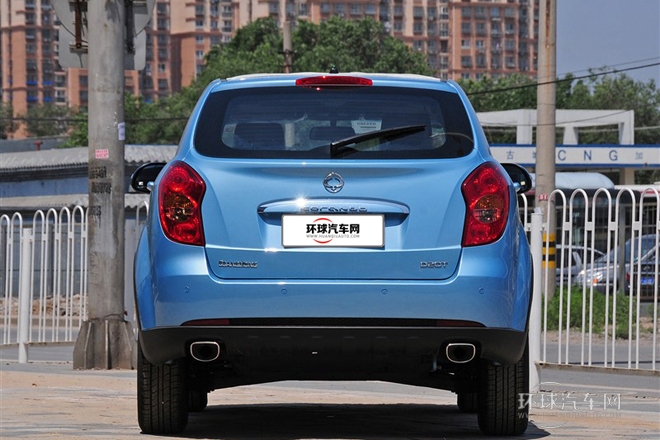 2011款 2.0T 柴油兩驅自動精英導航版