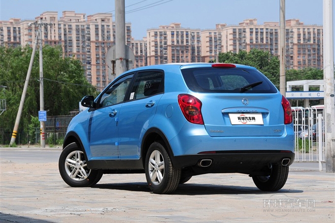 2011款 2.0T 柴油兩驅(qū)自動(dòng)精英導(dǎo)航版