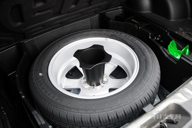 2011款 2.0T 柴油四驅自動精英導航版