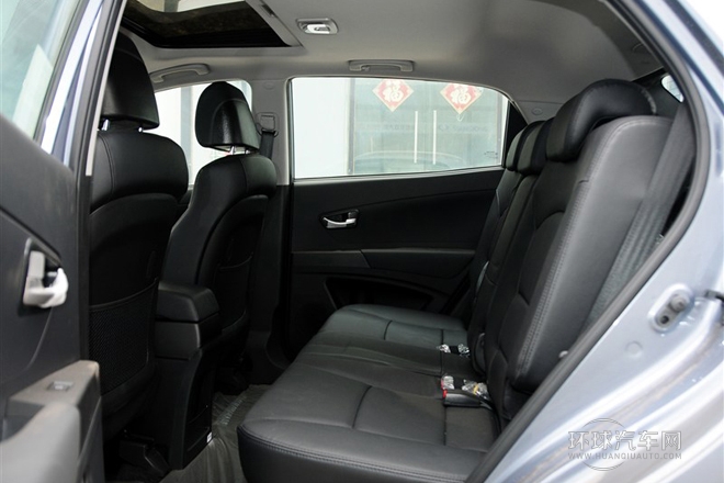 2011款 2.0T 柴油四驅(qū)自動(dòng)精英導(dǎo)航版