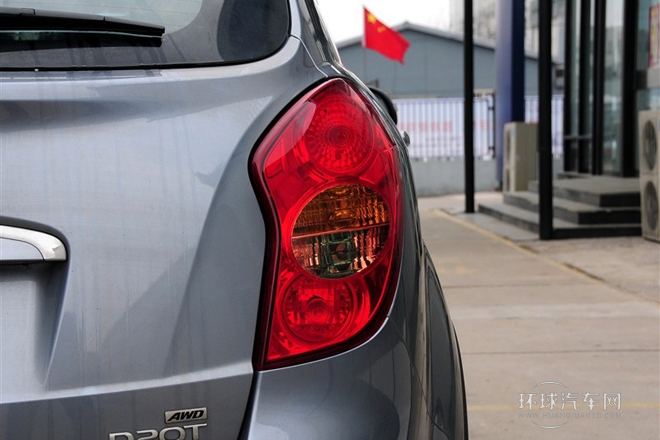 2011款 2.0T 柴油四驅自動精英導航版