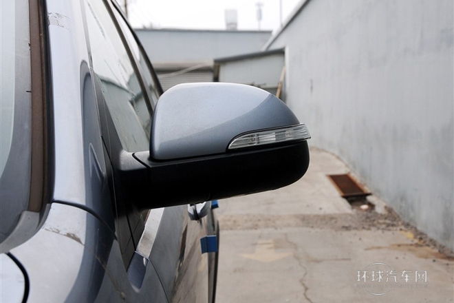 2011款 2.0T 柴油四驅自動精英導航版