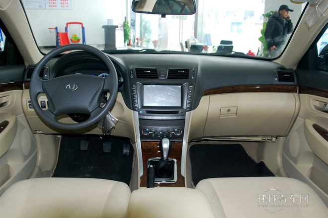 2011款 1.8T 手動(dòng)舒適汽油版