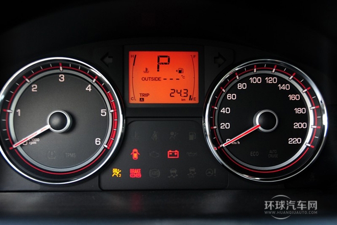 2011款 2.0T 柴油四驅(qū)自動(dòng)豪華導(dǎo)航版