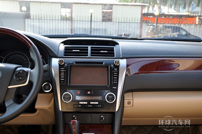2012款 2.5G 豪華導(dǎo)航版