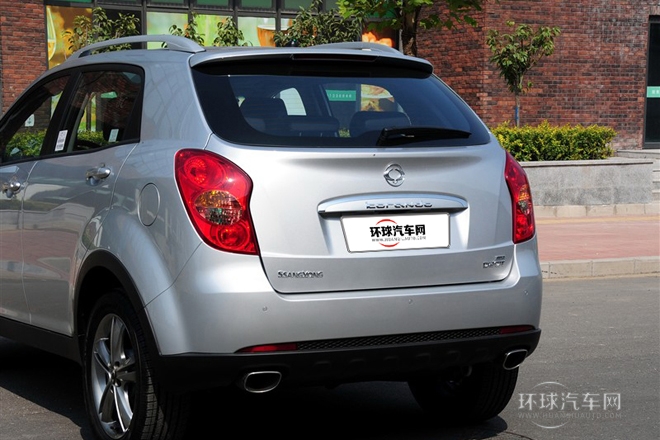 2011款 2.0T 柴油四驅(qū)自動豪華導(dǎo)航版