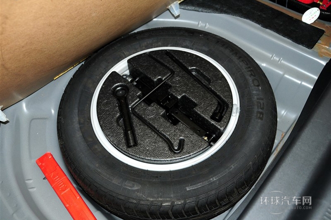 2011款 1.8T 自動舒適汽油版