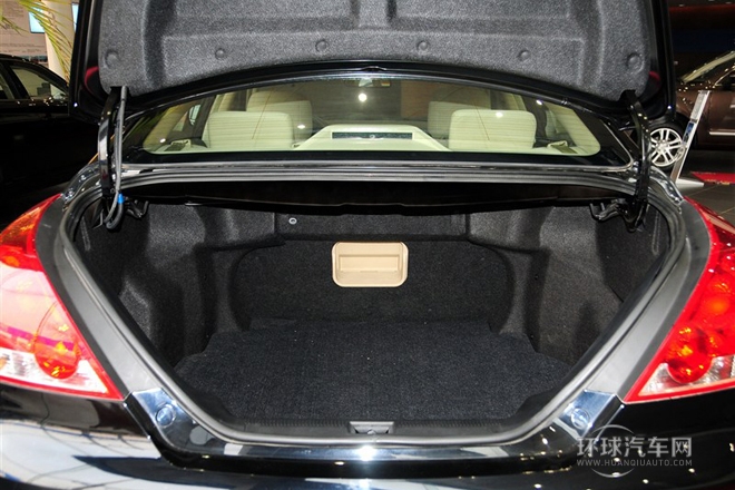 2011款 1.8T 自動(dòng)舒適汽油版