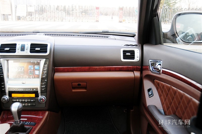 2013款 1.8T 自動兩驅智尊版