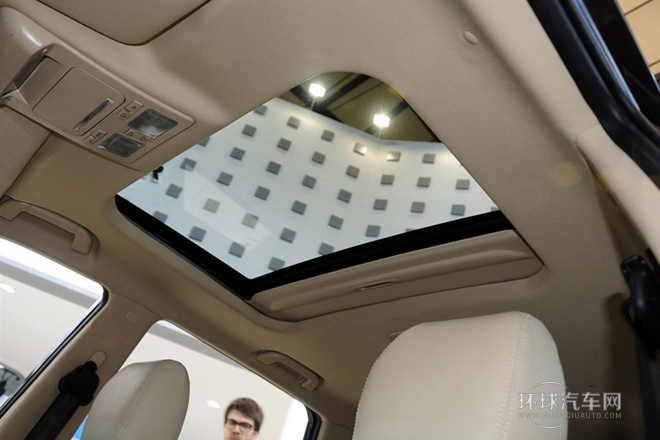 2013款 1.8T 自動兩驅智尊版