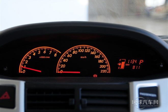 2011款 1.6G 自動炫動版