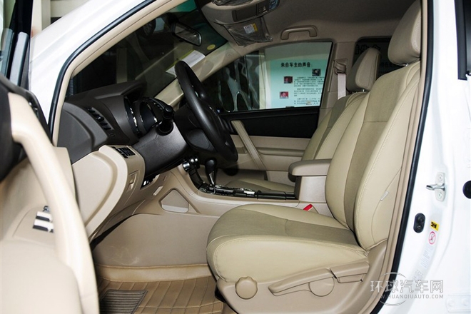 2013款 2.7L 兩驅(qū)5座紫金版