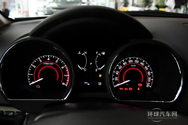 2013款 2.7L 兩驅(qū)5座紫金版