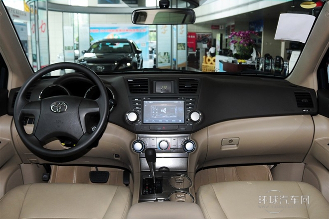 2013款 2.7L 兩驅5座紫金版