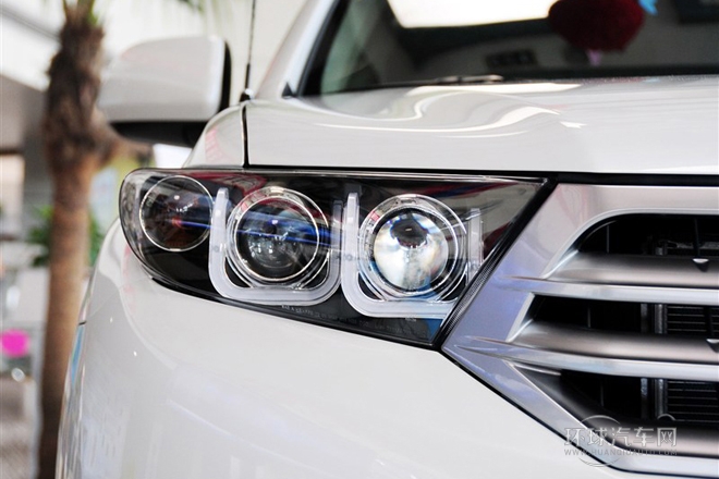 2013款 2.7L 兩驅(qū)5座紫金版