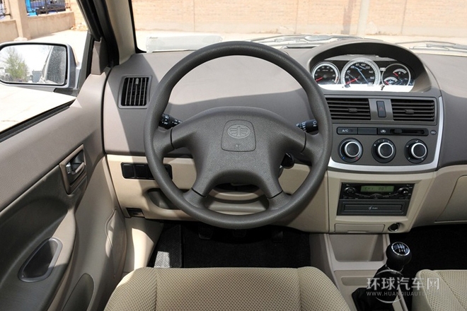 2011款 三廂 1.5L 手動(dòng)標(biāo)準(zhǔn)型