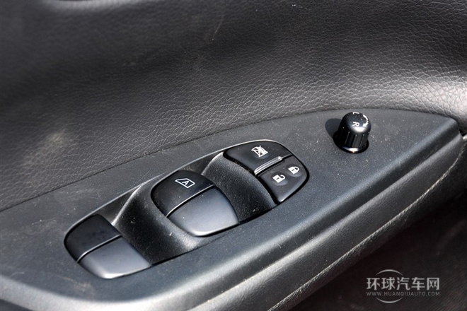 2011款 1.6L 手動舒適型