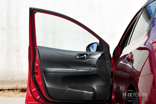 2011款 1.6L 手動舒適型