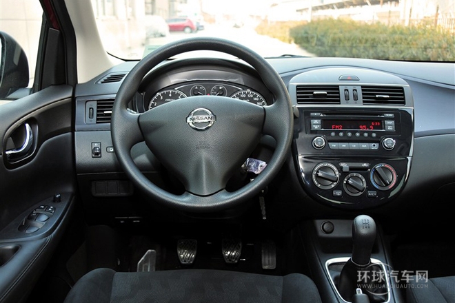 2011款 1.6L 手動舒適型