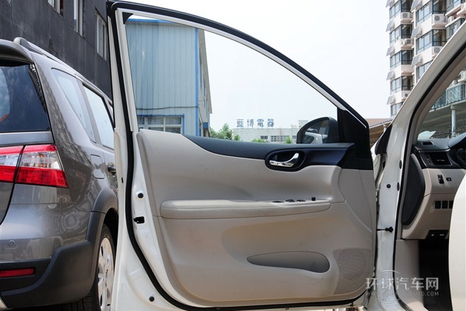 2011款 1.6L 手動(dòng)智能型