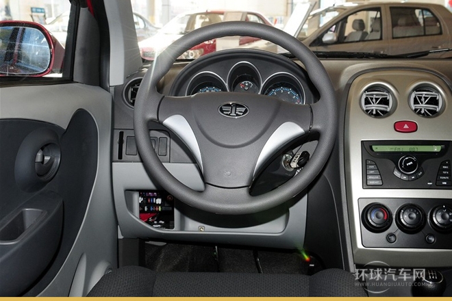 2010款 1.3L 手動(dòng)舒適型