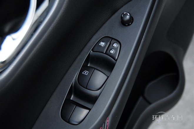 2011款 1.6T M-CVT炫動版