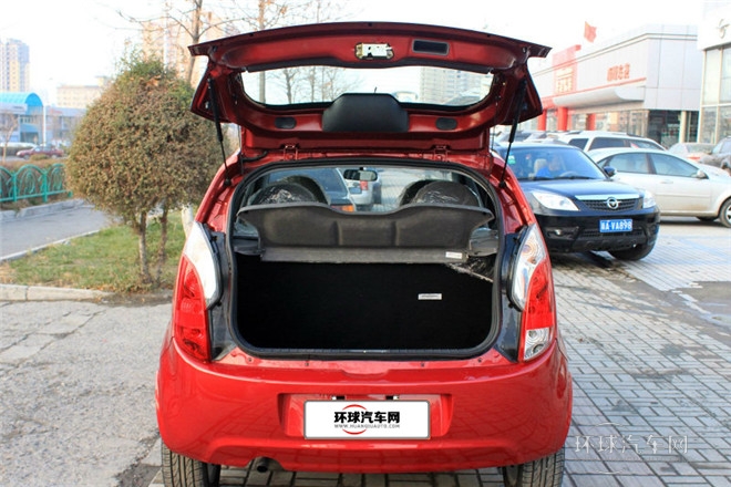 2011款 1.0L 手動征途版