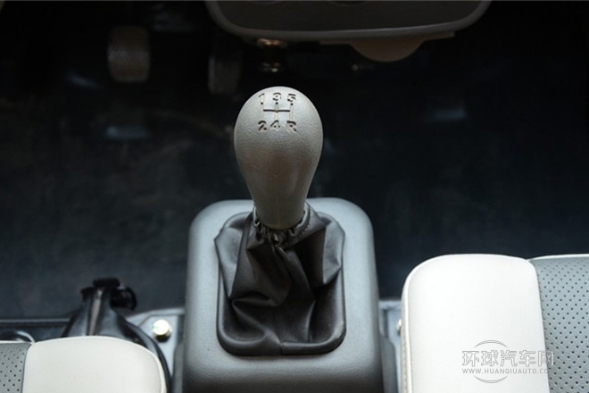 2013款 1.0L加長興業型