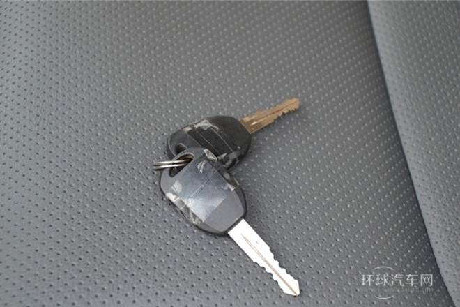 2013款 1.0L加長興業型