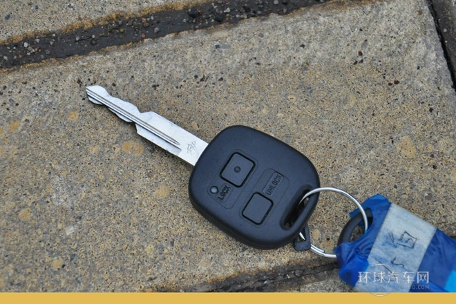 2013款 1.5L 手動(dòng)進(jìn)取型 國(guó)V